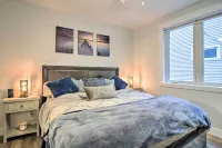 Centrally Located Traverse City Condo 1 Mi to Bay - Kitchen