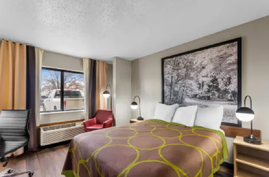 Super 8 by Wyndham Evansville East Các khách sạn ở 