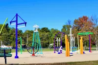 Near Detroit Metro Area New Baltimore Home! - Homestays