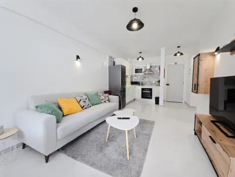 COZY AIRPORT APARTMENT