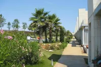La Escala Apartment Near Beach for 3 - Condos
