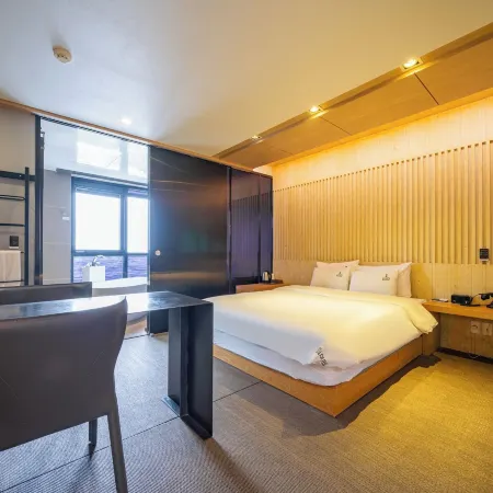 Louis Boutique Hotel