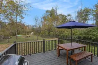 Boardman Riverfront Retreat Close to Downtown TC 800