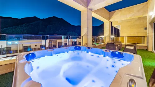Gapyeong Thealadin Kids Poolvilla - Huvilat