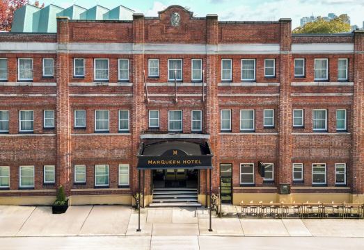 호텔 내부 비교 사진