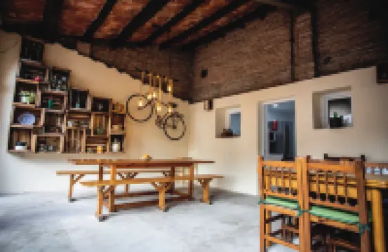 卡薩卡米德萊斯艾古斯