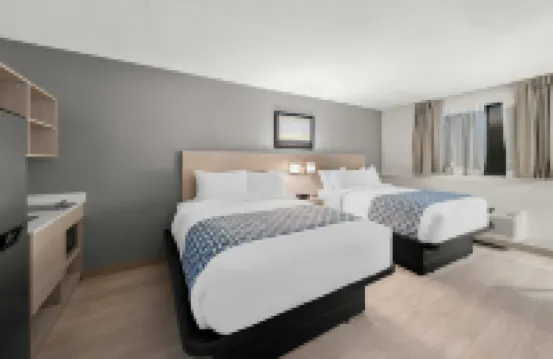 ซับเออร์เบิน สตูดิโอส์, เคียร์นีย์