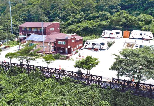 완도 수목원 펜션