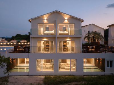 Hadong Arun Coast Pension