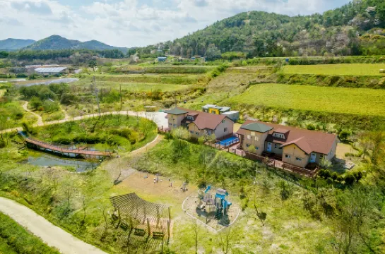 Gochang Sununsan Punggyeong Pension
