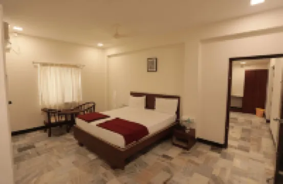 Hotel Rayas