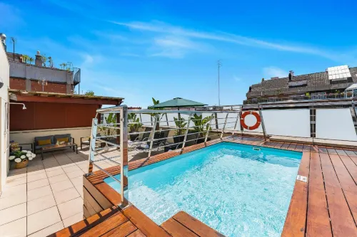 Acacia Suite Hotel
