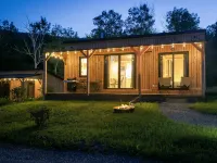 Huttopia Berkshires فنادق في 