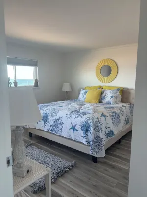 Newly Renovated- Oceanfront Condo Queen’s Grant - WiFi, Pool, Boat Ramp & Dock