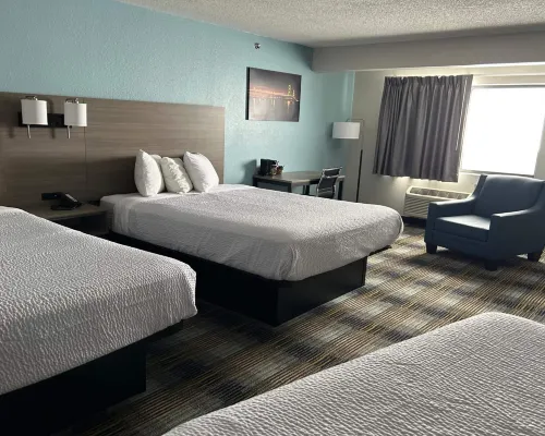 AmericInn by Wyndham Saint Ignace Lakefront Hotels in Mackinac County