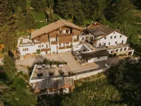 Waldhotel Fletschhorn Panoramic Retreat in Saas Fee Hotels in Saas-Balen