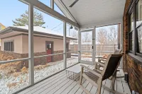 Colfax Commons - Bungalow