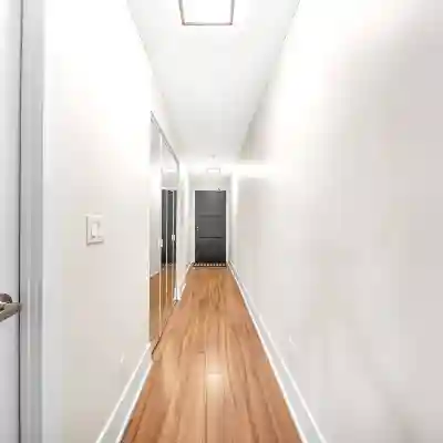 Spacious 1BD1BA Modern Suite CN Tower Front St Others