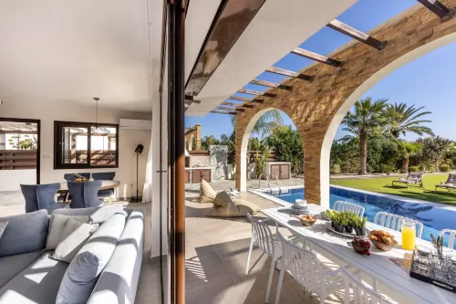Ayia Napa Seafront Ionion Villa H5 - 4-Star