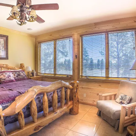 Elktrace Bed and Breakfast