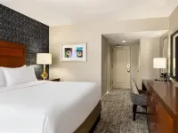 DoubleTree by Hilton Hotel Pittsburgh - Green Tree Hotels in Pittsburgh