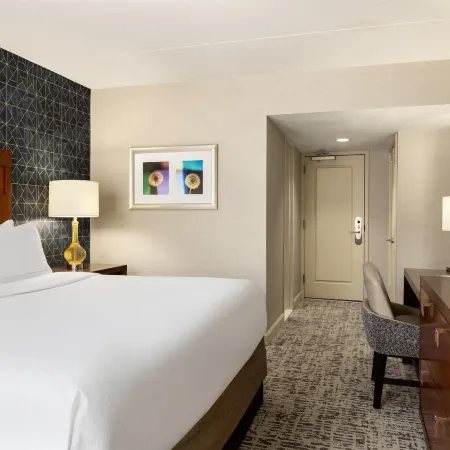 DoubleTree by Hilton Hotel Pittsburgh - Green Tree