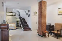 RedDoorz Syariah Plus Near Trans Studio Cibubur - Pensions