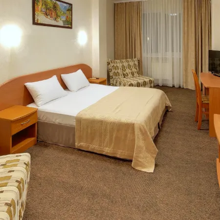 Chernomorye Hotel Отели в г. Туапсе