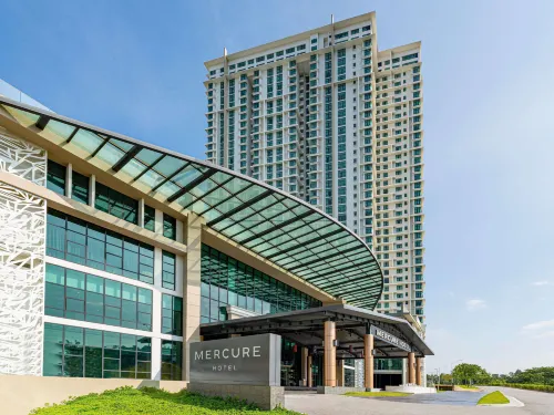 Mercure Living Putrajaya - parking