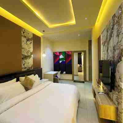 J&E Luxury Apartment Rooms