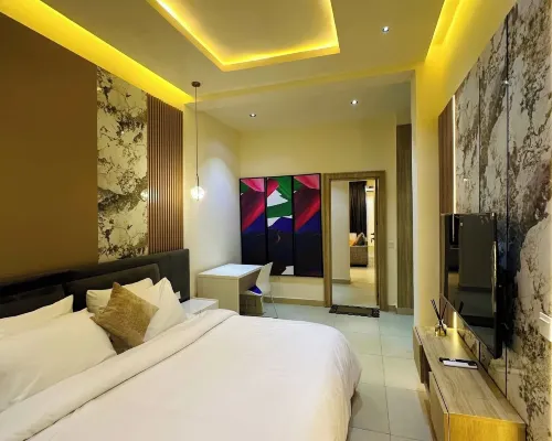 J&E Luxury Apartment ワリのホテル