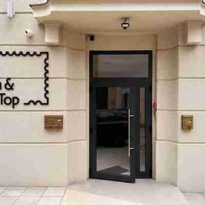 Kula & the Top Apartments by Irundo Hotel Exterior