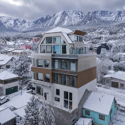 Patagonia Home 鄰近阿拉尔肯山的酒店