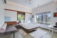 อลายา สเตย์ อดาร์ช วิลลา ที่พักสัตว์เลี้ยงพักได้ 3BHK - 4 ดาว