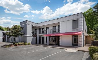 Econo Lodge Research Triangle Park