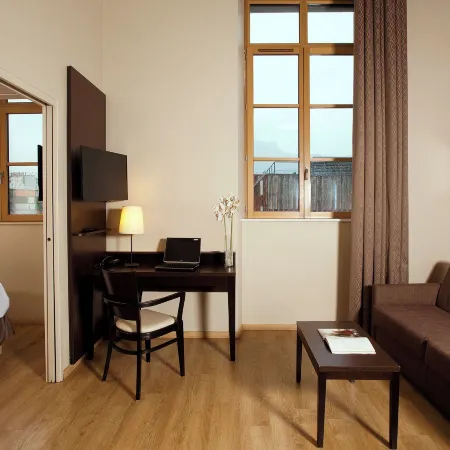 Residhome Grenoble Caserne de Bonne