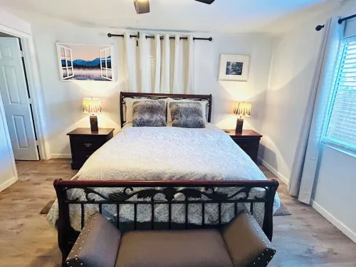 Family and Dog friendly Cabin in Payson close to town, parks, hiking trails