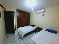 Casa Frente Gimnasio Municipal -  Privatzimmer