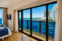 P a n o r a m a Orbi City with Sea View - スパ
