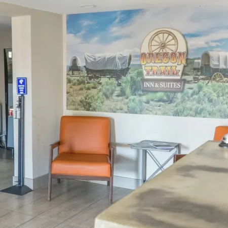 Oregon Trail Inn and Suites