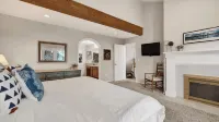 Cedar & Sound by Avantstay South Whidbey Retreat Water Views + Indoor Hot Tub + Fire Pit - 4 stjerner