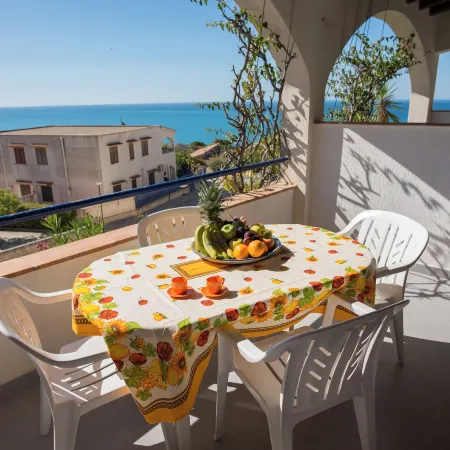 Two Room Apartment Near the Beach 2