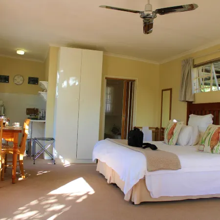 Lemon Thorn Cottage for 2 People with Wonderful Private Terrace in Garden!