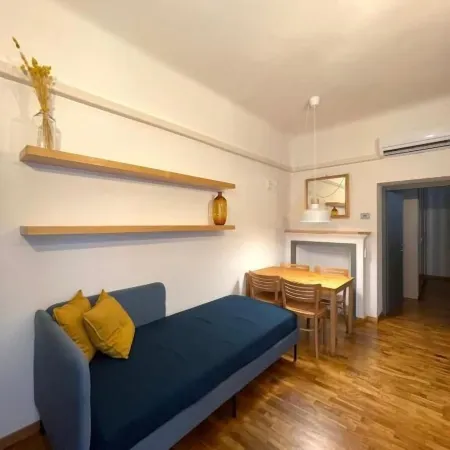 Easy Milano - Rooms and Apartments Navigli Отели рядом с достопримечательностью «Сант'Еусторджио»