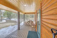 1/4 Mi to Hiawatha Forest Trails! Outdoor Retreat - 3-Star