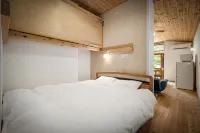 Mountain Home Lodge in Deer Park - 2-Star