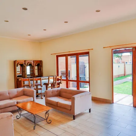 Stylish 2 bed apartment in Carlswald, Midrand