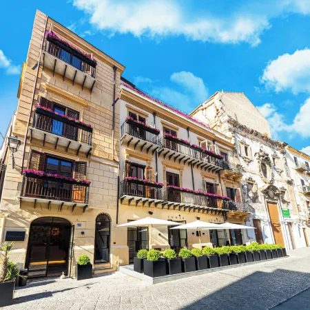 Casa Nostra Luxury Suites & Spa