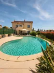 Bas de Villa Lola Avec Piscine - Villas