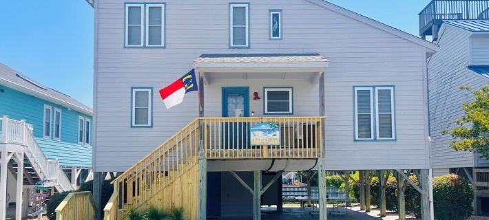 Canal Front + Walk to Beach - Quiet Early Summer Weeks Open Hotels in Sunset Beach